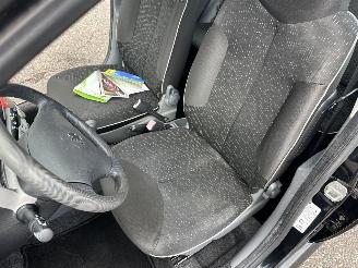 Peugeot 107 1.0-12v automaat 68pk XS 5drs - nap - carplay - airco - 49dkm - elektr ramen - toerenteller picture 46