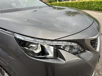 Peugeot 3008 Gereserveerd 1.2T PureT 131pk 6-bak GT-Line - 54dkm nap - pano - sfeerverl - keyless - camera - line + side + front assist picture 109