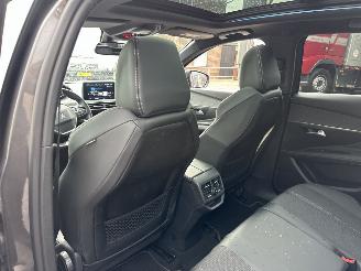 Peugeot 3008 Gereserveerd 1.2T PureT 131pk 6-bak GT-Line - 54dkm nap - pano - sfeerverl - keyless - camera - line + side + front assist picture 65
