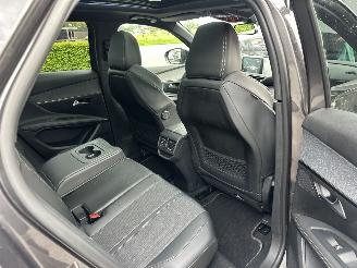 Peugeot 3008 Gereserveerd 1.2T PureT 131pk 6-bak GT-Line - 54dkm nap - pano - sfeerverl - keyless - camera - line + side + front assist picture 58