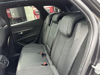 Peugeot 3008 Gereserveerd 1.2T PureT 131pk 6-bak GT-Line - 54dkm nap - pano - sfeerverl - keyless - camera - line + side + front assist picture 63