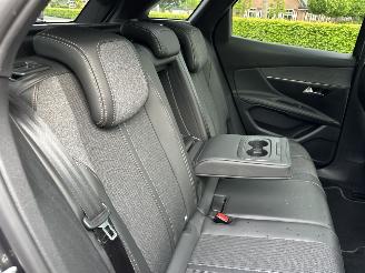 Peugeot 3008 Gereserveerd 1.2T PureT 131pk 6-bak GT-Line - 54dkm nap - pano - sfeerverl - keyless - camera - line + side + front assist picture 59
