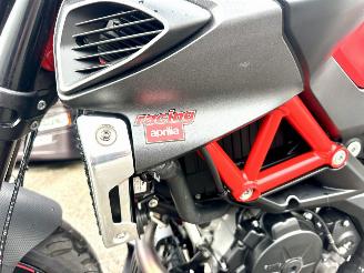 Aprilia  SHIVER 900 - led knipperlichten - drive modus - carbon spatbord - verstelbaar achterveer - stickersset picture 27