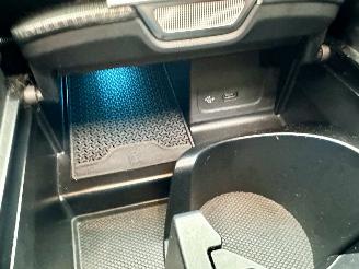 Mercedes C-klasse gereserveerd 200 218pk 9-traps aut + f1 AMG Launch Ed - pano - nap - 360cam - head up - sfeerverl - burmester - carbon - trekh picture 45