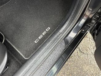 Kia Ceed Sportswagon 1.5 T-GDi 6-bak 160pk DynamicLine - nap - navi - camera - line assist - carplay - pdc - trekh picture 56