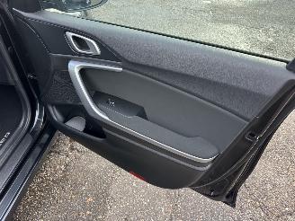 Kia Ceed Sportswagon 1.5 T-GDi 6-bak 160pk DynamicLine - nap - navi - camera - line assist - carplay - pdc - trekh picture 61