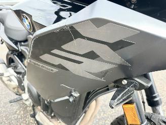BMW F 900 R XR Triple Black 105pk - 2025 - 8885km - verwarmde handvatten - keyless - alarm - brembo -hoogte verstelling veer picture 23