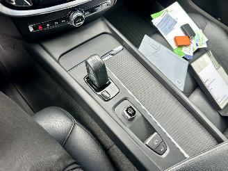 Volvo V-60 2.0 B3 Hybrid 8-traps aut Momentum - 49dkm nap - navi - camera - leer - stoel + stuurverw - CarPlay picture 49
