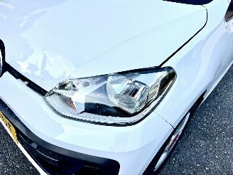Volkswagen Up! 1.0i 65pk beats 5drs - nap - line assist - clima - cruise - pdc - privacy glass - subwoofer - licht + regensens picture 99