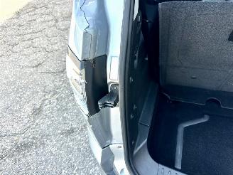 Ford S-Max 2.3-16V 162pk 6-traps aut Titanium 7Pers - navi - pdc v+a - licht + regensensor + aut dimmend spiegel picture 11