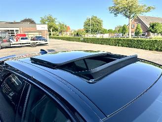 BMW 1-serie M135i xDrive 306pk aut + f1 High Exe M-Sport Performance - pano - nap - hud - harman/kardon - keyless - kuipstoelen picture 8