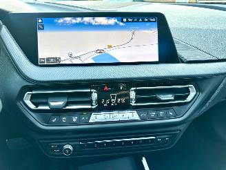 BMW 1-serie M135i xDrive 306pk aut + f1 High Exe M-Sport Performance - pano - nap - hud - harman/kardon - keyless - kuipstoelen picture 41