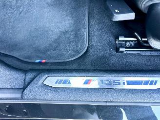 BMW 1-serie M135i xDrive 306pk aut + f1 High Exe M-Sport Performance - pano - nap - hud - harman/kardon - keyless - kuipstoelen picture 51