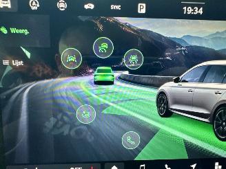 Skoda Octavia 1.5 TSI MHEV Aut + f1 Sportline - nap - 1e eig - navi - camera - inkl trekh - stuurverw - front + line + side assist picture 25