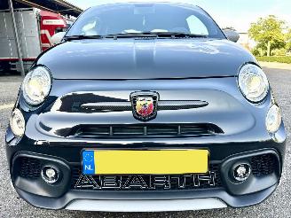 Fiat 500 Abarth 695 Competizione 70th Anniversario automaat + F1 - xenon - carbon - clima - pdc - diefstalschade picture 3