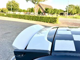 Fiat 500 Abarth 695 Competizione 70th Anniversario automaat + F1 - xenon - carbon - clima - pdc - diefstalschade picture 9
