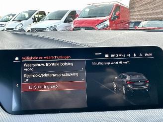 BMW 1-serie 118i 140pk aut High Exe M-Sport Ed - 73dkm nap - sfeerverl - navi - leer - virtual - carplay - front + line assist picture 31