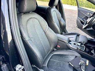 BMW 1-serie 118i 140pk aut High Exe M-Sport Ed - 73dkm nap - sfeerverl - navi - leer - virtual - carplay - front + line assist picture 64