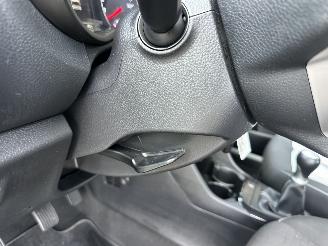 Kia Picanto 1.0 DPi 67pk DynamicLine 5drs - nap - camera - front assist - airco - cruise - carplay - lmv - lichtsensor picture 39