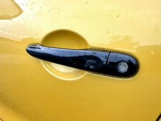 Renault Clio Gereserveerd RS Trophy 1.6 Turbo aut + F1 290pk - navi - cam - leer - rode gordels - bose - 18 inch - stage 2 - keyless picture 7
