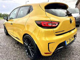 Renault Clio Gereserveerd RS Trophy 1.6 Turbo aut + F1 290pk - navi - cam - leer - rode gordels - bose - 18 inch - stage 2 - keyless picture 5