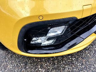 Renault Clio Gereserveerd RS Trophy 1.6 Turbo aut + F1 290pk - navi - cam - leer - rode gordels - bose - 18 inch - stage 2 - keyless picture 6