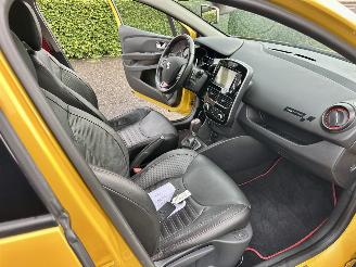 Renault Clio Gereserveerd RS Trophy 1.6 Turbo aut + F1 290pk - navi - cam - leer - rode gordels - bose - 18 inch - stage 2 - keyless picture 22