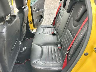 Renault Clio Gereserveerd RS Trophy 1.6 Turbo aut + F1 290pk - navi - cam - leer - rode gordels - bose - 18 inch - stage 2 - keyless picture 23