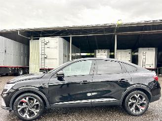 Schadeauto Renault Arkana 1.6 E-Tech Hybrid 145pk 8-traps aut RS-Line - cam - carbon - leer - keyless - stuurverw - front + line + side assist 2022/1
