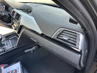 BMW 3-serie Touring 320d 163pk aut High Exe - nap - alarm - leer - elektr trekh + klep - harman/kardon picture 61