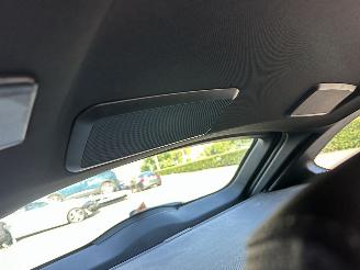 BMW 3-serie Touring 320d 163pk aut High Exe - nap - alarm - leer - elektr trekh + klep - harman/kardon picture 24