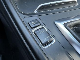 BMW 3-serie Touring 320d 163pk aut High Exe - nap - alarm - leer - elektr trekh + klep - harman/kardon picture 43