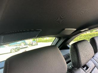BMW 3-serie Touring 320d 163pk aut High Exe - nap - alarm - leer - elektr trekh + klep - harman/kardon picture 25