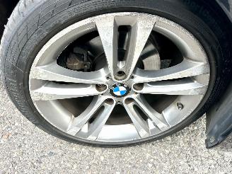 BMW 3-serie Touring 320d 163pk aut High Exe - nap - alarm - leer - elektr trekh + klep - harman/kardon picture 70