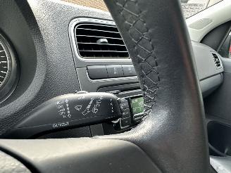 Volkswagen Polo 1.2 TSI 105pk 6-bak Highline 5drs - 75dkm nap - clima + cruise contr - lmv - 4x elektr ramen - privacy glass picture 33