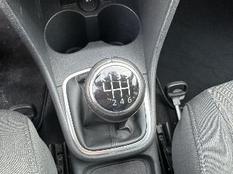 Volkswagen Polo 1.2 TSI 105pk 6-bak Highline 5drs - 75dkm nap - clima + cruise contr - lmv - 4x elektr ramen - privacy glass picture 18