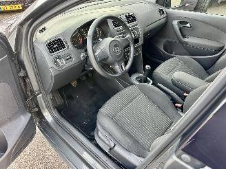 Volkswagen Polo 1.2 TSI 105pk 6-bak Highline 5drs - 75dkm nap - clima + cruise contr - lmv - 4x elektr ramen - privacy glass picture 23