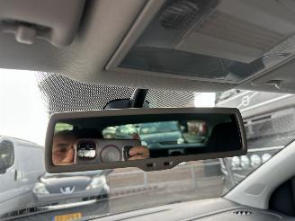 Volkswagen Polo 1.2 TSI 105pk 6-bak Highline 5drs - 75dkm nap - clima + cruise contr - lmv - 4x elektr ramen - privacy glass picture 14