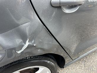 Volkswagen Polo 1.2 TSI 105pk 6-bak Highline 5drs - 75dkm nap - clima + cruise contr - lmv - 4x elektr ramen - privacy glass picture 8