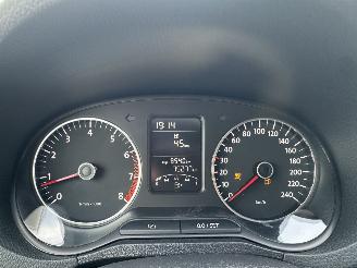Volkswagen Polo 1.2 TSI 105pk 6-bak Highline 5drs - 75dkm nap - clima + cruise contr - lmv - 4x elektr ramen - privacy glass picture 17