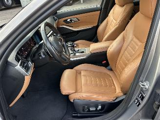 BMW 3-serie 320d 190pk aut + f1 xDrive High Exe sedan - schuifdak - harman/k - head up - keyless - 360cam - stuurverw picture 47