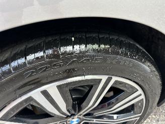 BMW 3-serie 320d 190pk aut + f1 xDrive High Exe sedan - schuifdak - harman/k - head up - keyless - 360cam - stuurverw picture 82