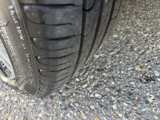 BMW 3-serie 320d 190pk aut + f1 xDrive High Exe sedan - schuifdak - harman/k - head up - keyless - 360cam - stuurverw picture 83