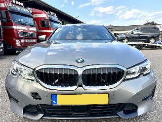 BMW 3-serie 320d 190pk aut + f1 xDrive High Exe sedan - schuifdak - harman/k - head up - keyless - 360cam - stuurverw picture 128
