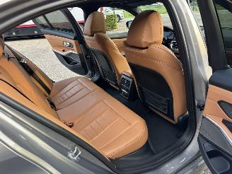 BMW 3-serie 320d 190pk aut + f1 xDrive High Exe sedan - schuifdak - harman/k - head up - keyless - 360cam - stuurverw picture 75
