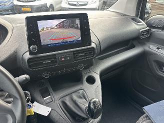 Peugeot Partner 1.5 BlueHDI 99pk Premium Long 3Pers Euro.6 - nap - navi - camera - carplay - airco - cruise - trekh - pdc picture 23