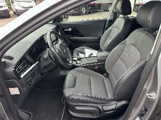 Kia e-Niro 64kWh  204pk aut + f1 DynamicLine - nap - picture 45