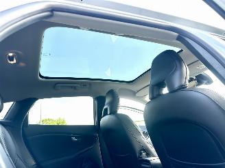 Volvo V-40 1.5 T3 152pk Aut + f1 Dynamic Ed - nap - pano - leer - stoelverw - navi - cam - keyless - harman/kardon picture 59