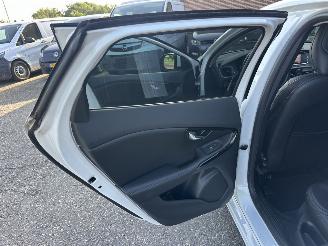 Volvo V-40 1.5 T3 152pk Aut + f1 Dynamic Ed - nap - pano - leer - stoelverw - navi - cam - keyless - harman/kardon picture 68