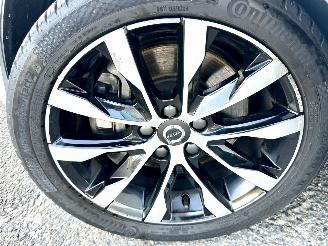 Volvo V-40 1.5 T3 152pk Aut + f1 Dynamic Ed - nap - pano - leer - stoelverw - navi - cam - keyless - harman/kardon picture 80